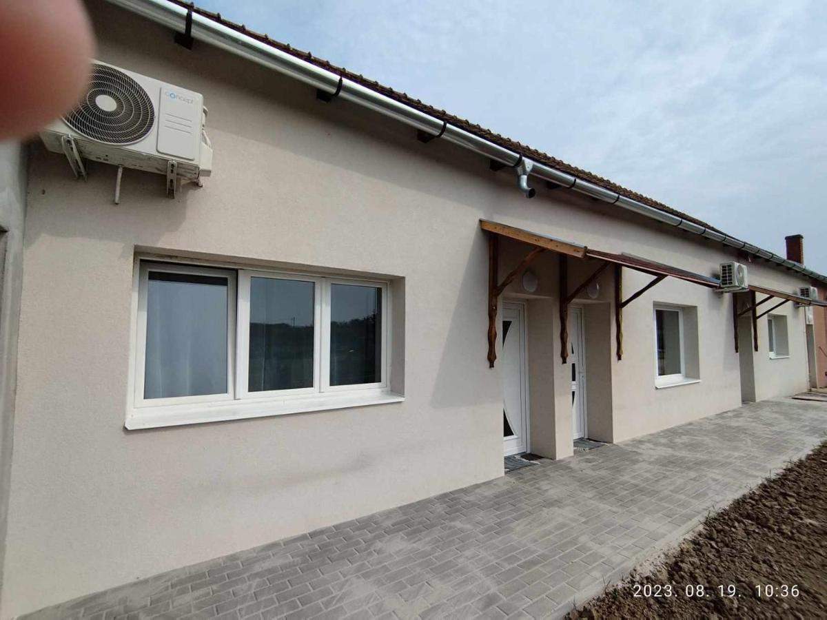 Aba-Boebe Vendeghaz Apartment Zalaszentivan Exterior photo
